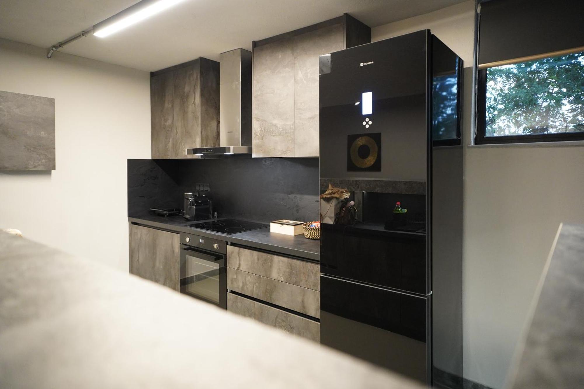 Industrial Loft Apartment Trikala  Bagian luar foto