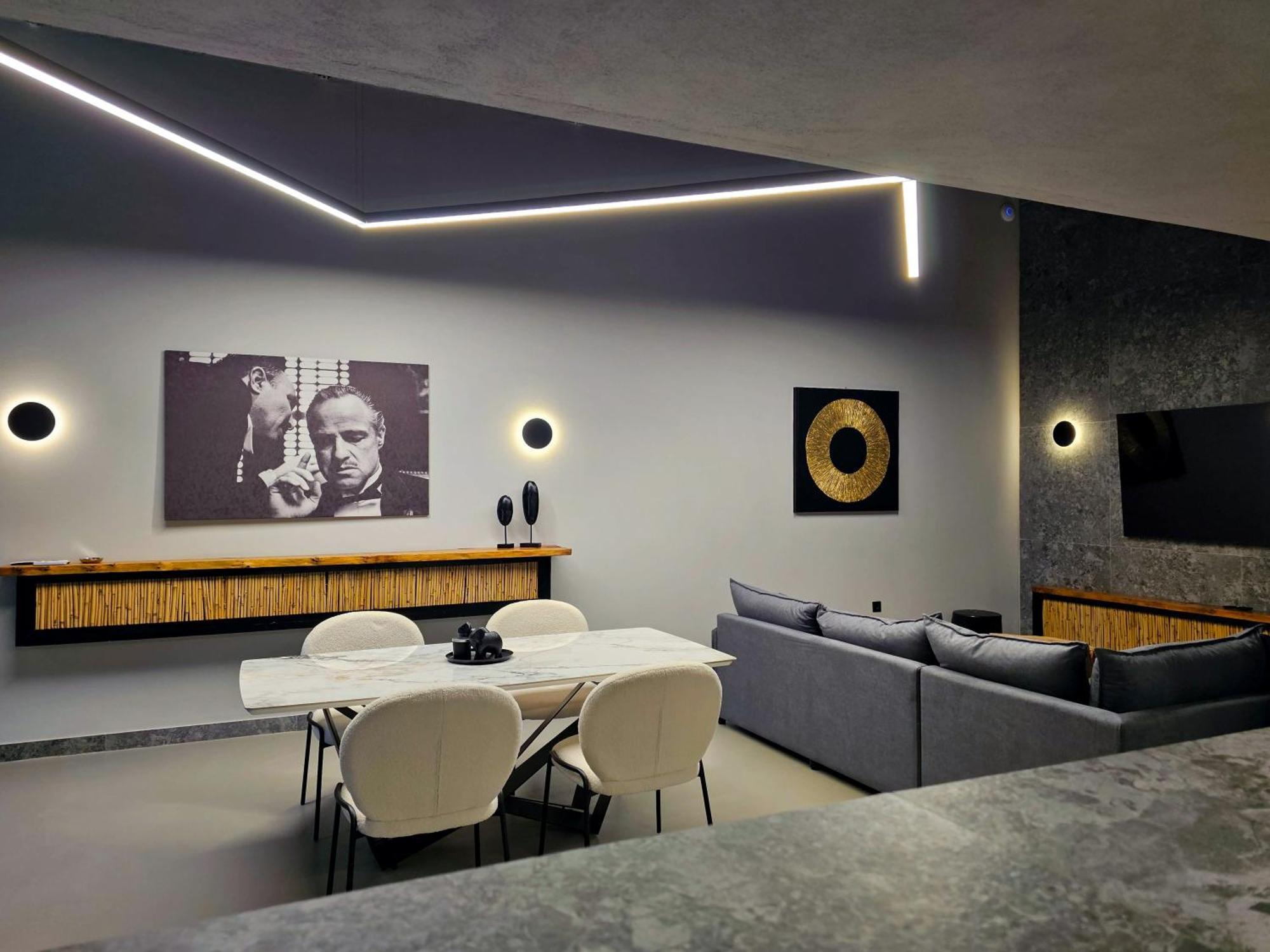 Industrial Loft Apartment Trikala  Bagian luar foto